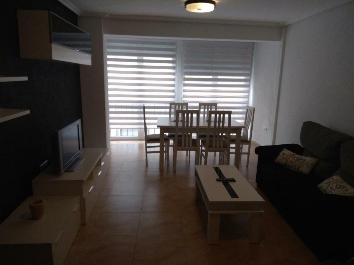 Piso Almeria Playa ภายนอก รูปภาพ